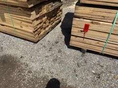 (208) 2 x 4 - 10ft - Construction/Framing Lumber