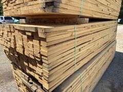 (208) 2 x 4 - 10ft - Construction/Framing Lumber