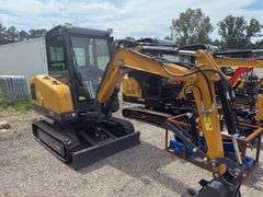 CFG MY50R Mini Excavator - Sideboom & Cabbed - Large Machine! Approx 4500LBS
