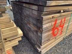 (208) 2 x 4 - 10ft Construction Lumber