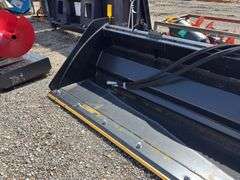 Raytree Skidsteer RMHB72 Hydra Bucket - 72" Width with Carbide Teeth