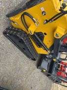 Youert  YOU-380 Mini Skidsteer Loader