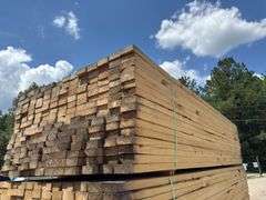 (208) 2 x 4 - 10ft - Construction/Framing Lumber