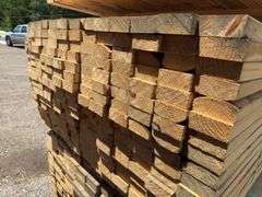 (208) 2 x 4 - 10ft - Construction/Framing Lumber