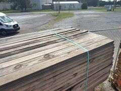 (208) 2 x 4 - 14ft Construction/Framing Lumber