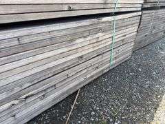 (208) 2 x 4 - 10ft Construction Lumber