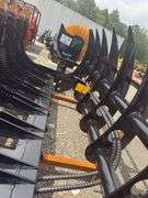 Future - FT-CWG72 Skid Steer Grapple - 72" with 8 Teeth