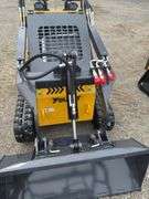 Youert  YOU-380 Mini Skidsteer Loader