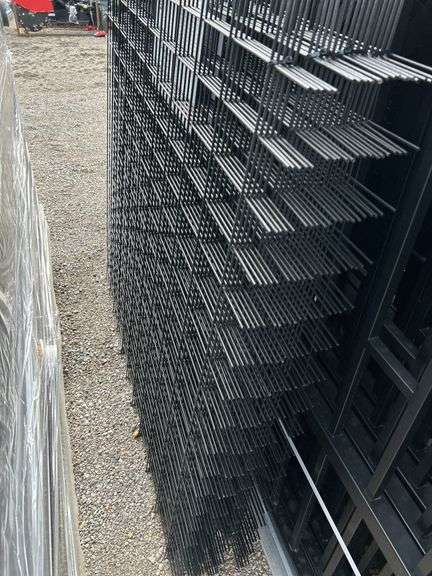 Wire Mesh Panels - 4.7FT x 5.3FT (5 pieces) Black Powder Coated image