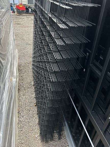 Wire Mesh Panels - 4.7FT x 5.3FT (5 pieces) Black Powder Coated image