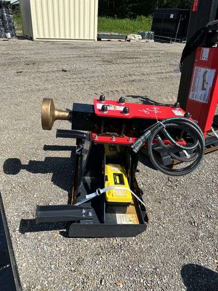 Raytree Skidsteer Post Pounder - RMPP680 image