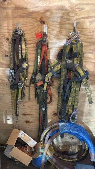 Safety Harnesses with D-Rings, Adjustable Straps, Yellow/Green/Red & Hoses image