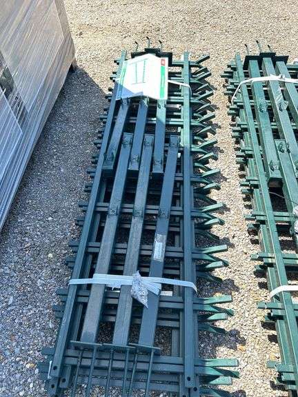 Lawn Guardrail Fence System - 3.6FT x 6.6FT Green Coated (5 panels) image