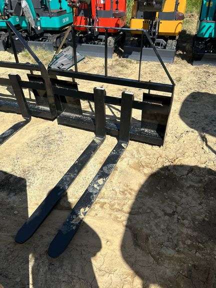 2025 Mower King SA-100 Skid Steer Forks - to fit Forklift image