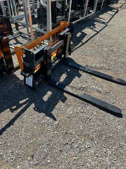 Skid Steer Pallet Fork PF-11-3500G - 4000 lbs Rating 48" Forks image