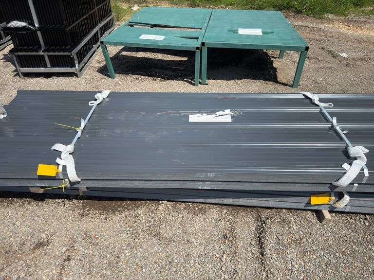 300FT - 10FT X 3FT SHEETS Roof board image