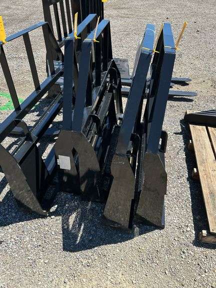 2025 Mower King SA Skid Steer Forks Quick Attach, 4000lb Rating image