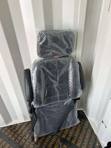 luxury equipment seat image