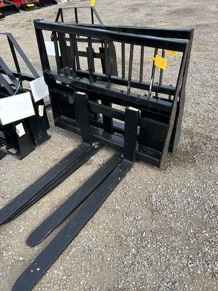 2025 Mower King SA Skid Steer Forks Quick Attach, 4000lb Rating image