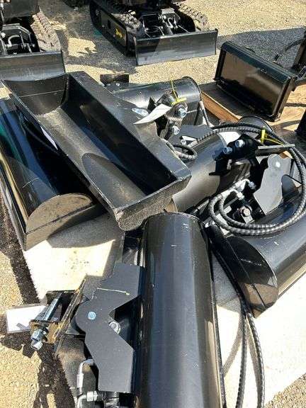 ABOSS Mini Excavator Tilt Bucket image