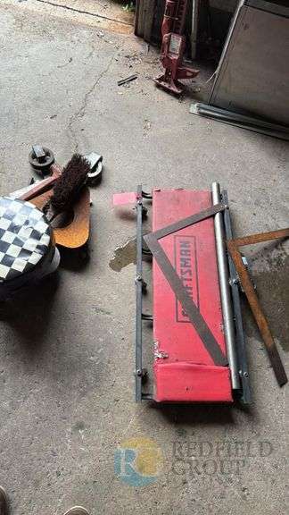Craftsman Mechanic's Creeper & Stools image