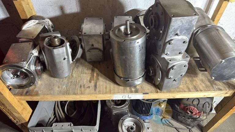 Industrial Gearbox and Motor Assemblies, Multi-Unit Lot image