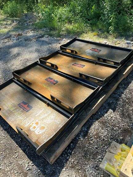 Skid Steer Universal Adapter Plate UAP-16-45W - 45" Width image