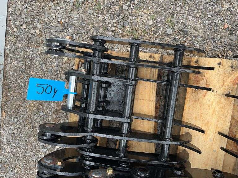 2025 YOUERT U12 Wood Grabber - Hydraulic Grapple for Material Handling image