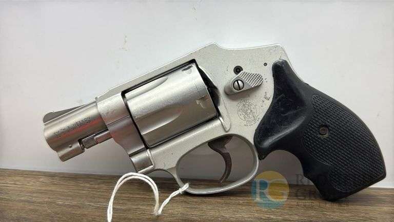 Smith & Wesson Airweight Revolver .38 S&W - Serial: DBH3730 image