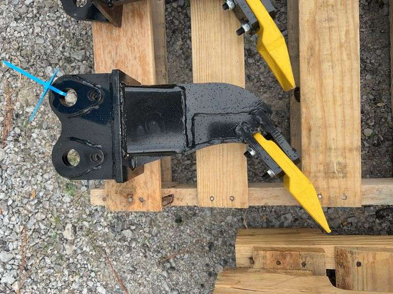 2025 YOUERT U12 Scarifier - Heavy Duty Excavator Attachment for Breaking Ground image