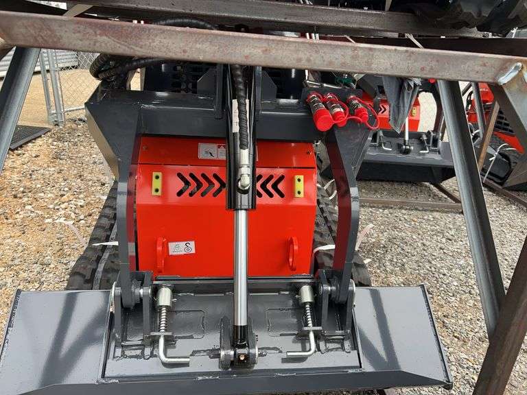 2025 YOUERT YOU-380 Mini Skid Steer Loader - 27HP Gasoline Engine image