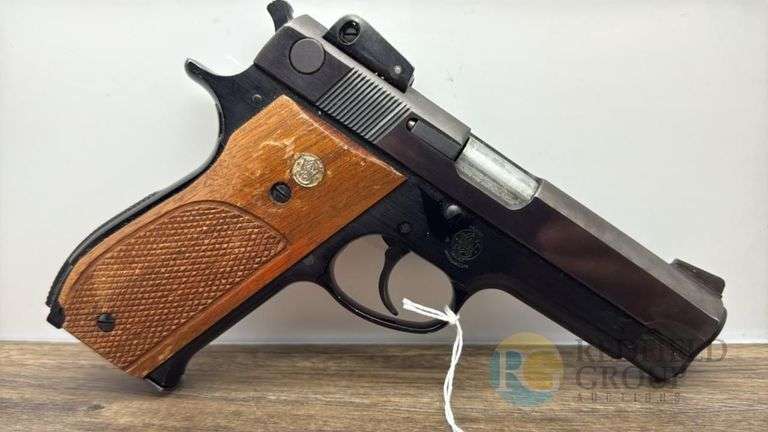 Smith & Wesson 439 Pistol 9mm - Serial: A764271 image