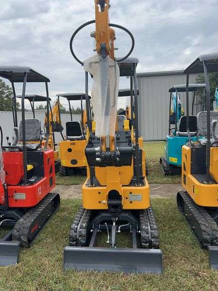 2025 YOUERT YOU-12 Crawler Excavator - 25HP Quanchai Engine, Water Cooled image