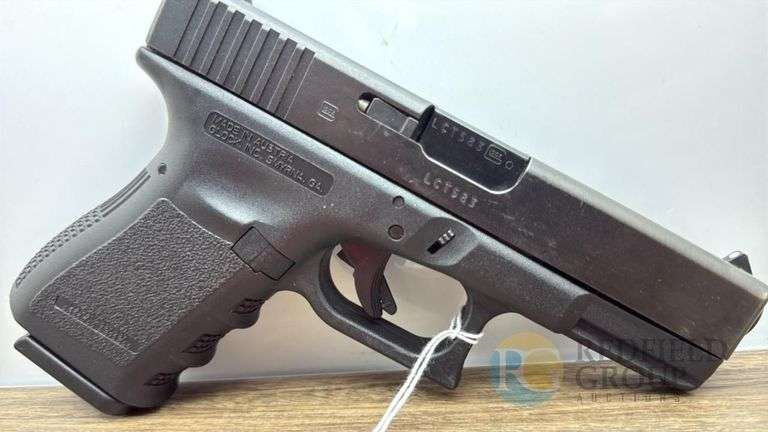 Glock 23 Pistol .40 S&W - Serial: LCT583 image