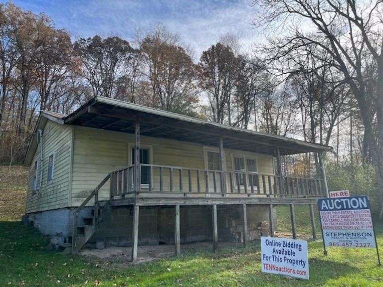 2 Bedroom 1 Bath House on .59 Acre Lot image