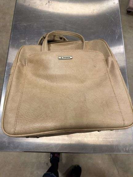 Vintage Samsonite carry on image