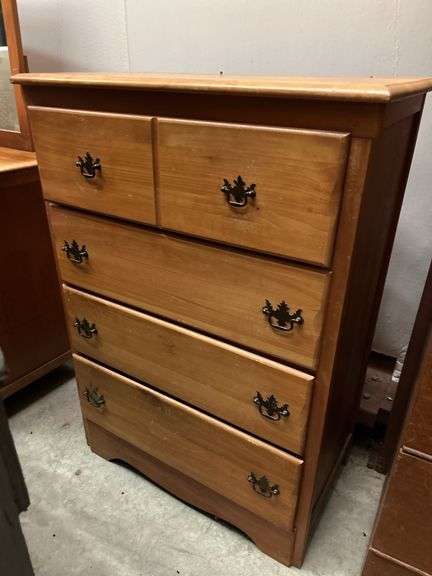 4 Drawer Dresser image