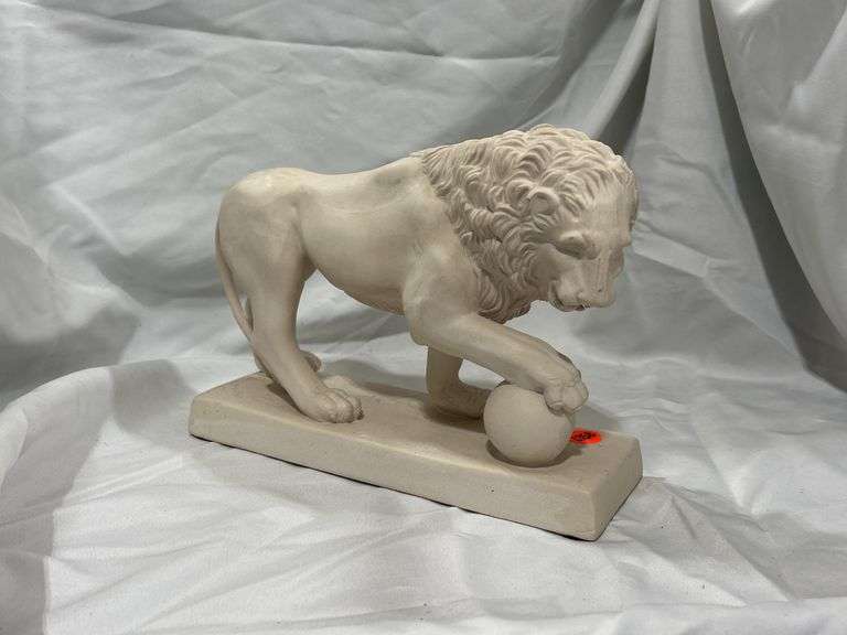 Lion image