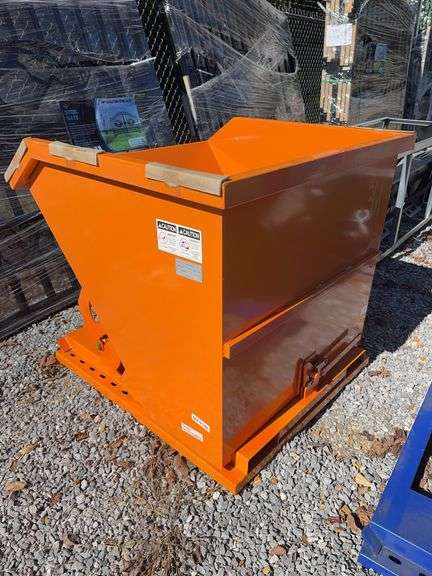 Unused Self-Dumping Hopper image