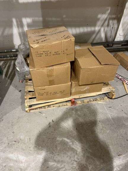 6 Boxes of Mastic image