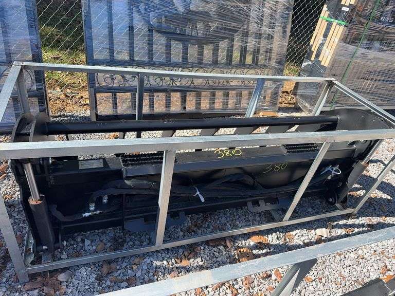 Unused Heavy Grass Fork Grapple - 78" image