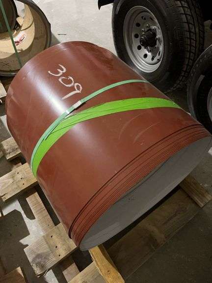 Roll of 26 Ga. Colonial Red,600' image