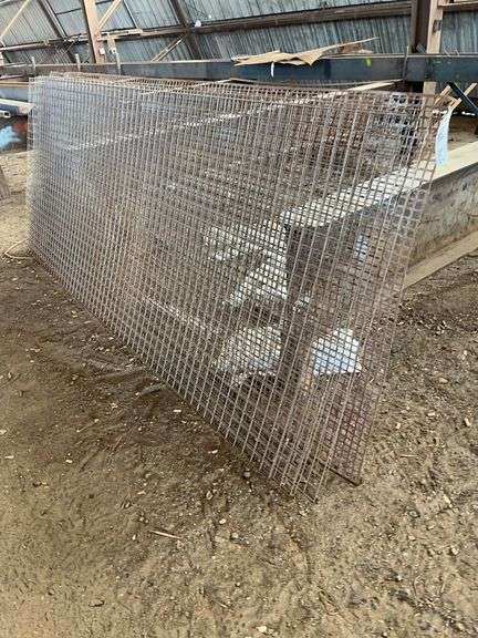 (5) 4' x 10' Welding Wire image