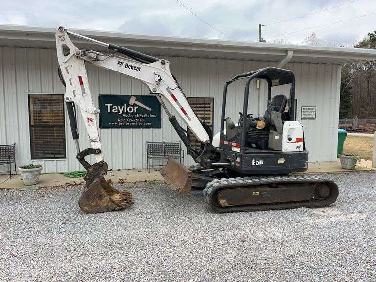2016 Bobcat E-50 Mini Excavator image