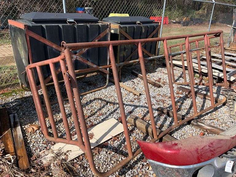 Calf Creep Feeder image