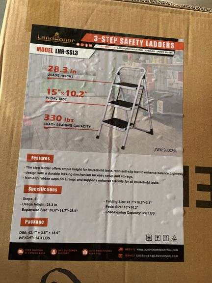3-Step Safety Ladders image