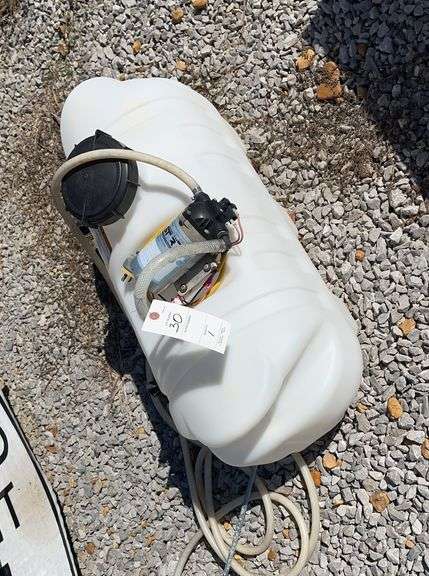 ATV Spray Tank - Works image