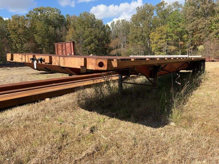 1985 UTILITY TRAILER 45' Model FBD image