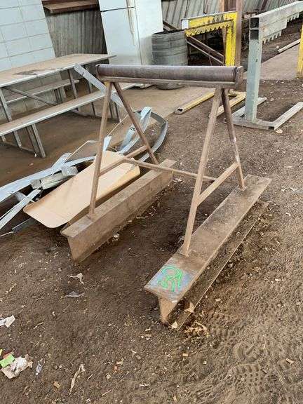 Steel Roller with Base image