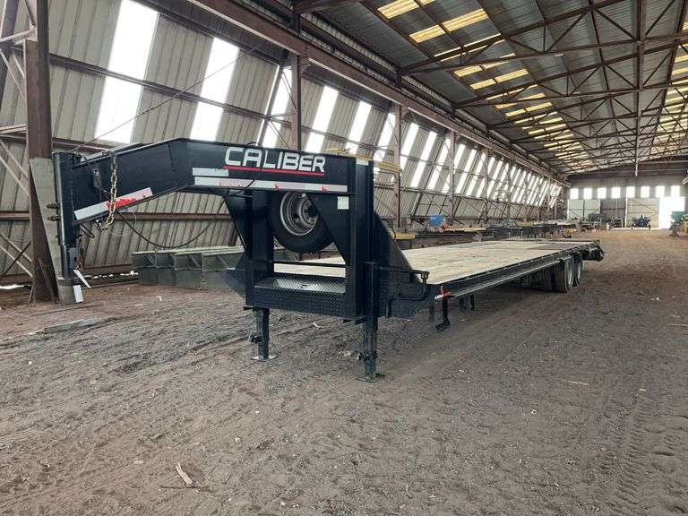 2022 CALIBER GOOSENECK TRAILER image
